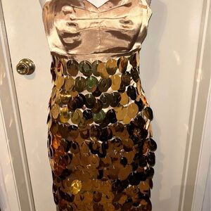 Beautiful Women’s Express Gold Strapless Cocktail Dress Size 2